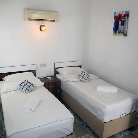 Halikarnas 호텔 3*